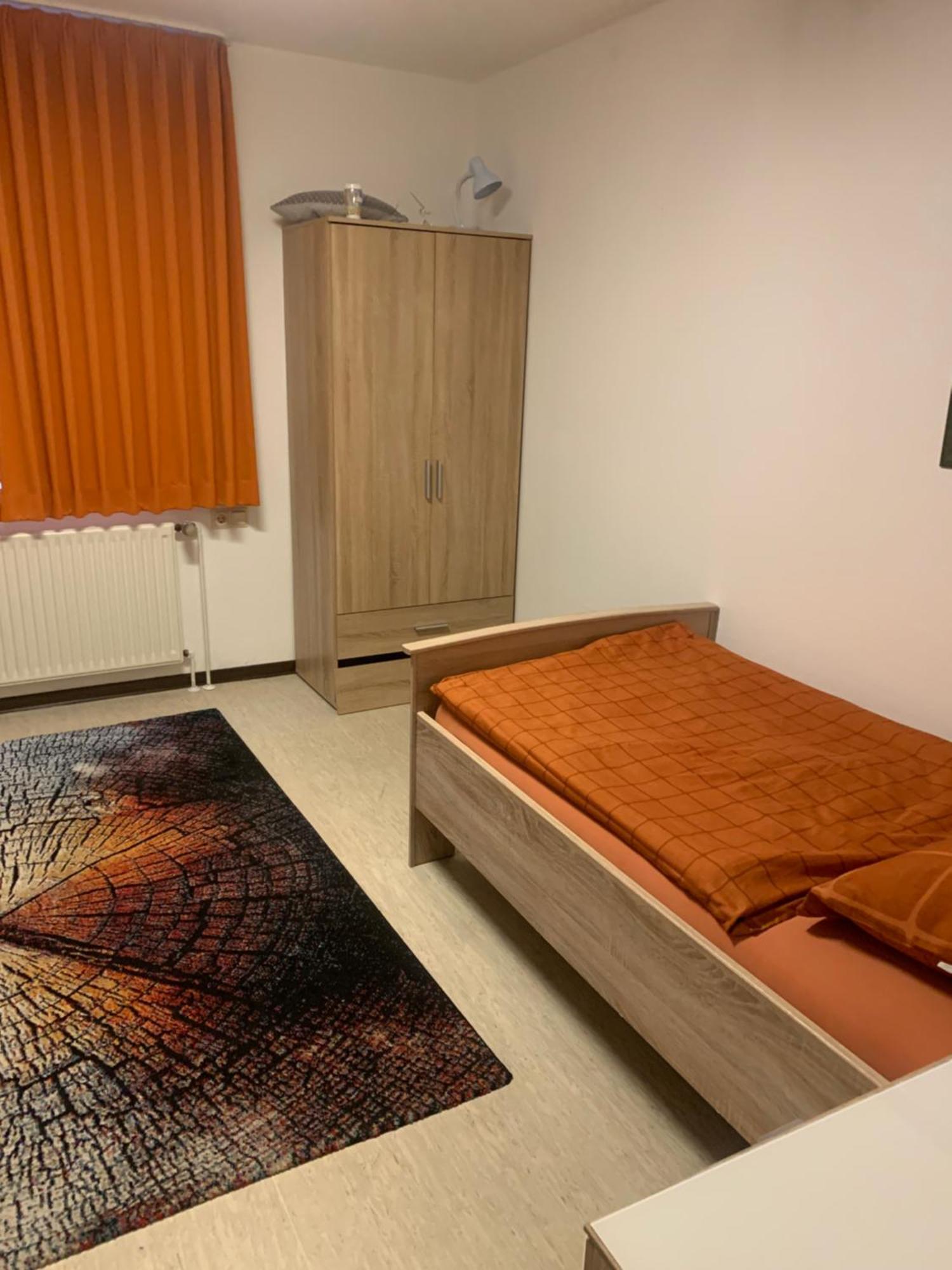 Monteure & Handwerker Einfach, Unkompliziert Und Preiswert In 阿尔斯费尔德 外观 照片