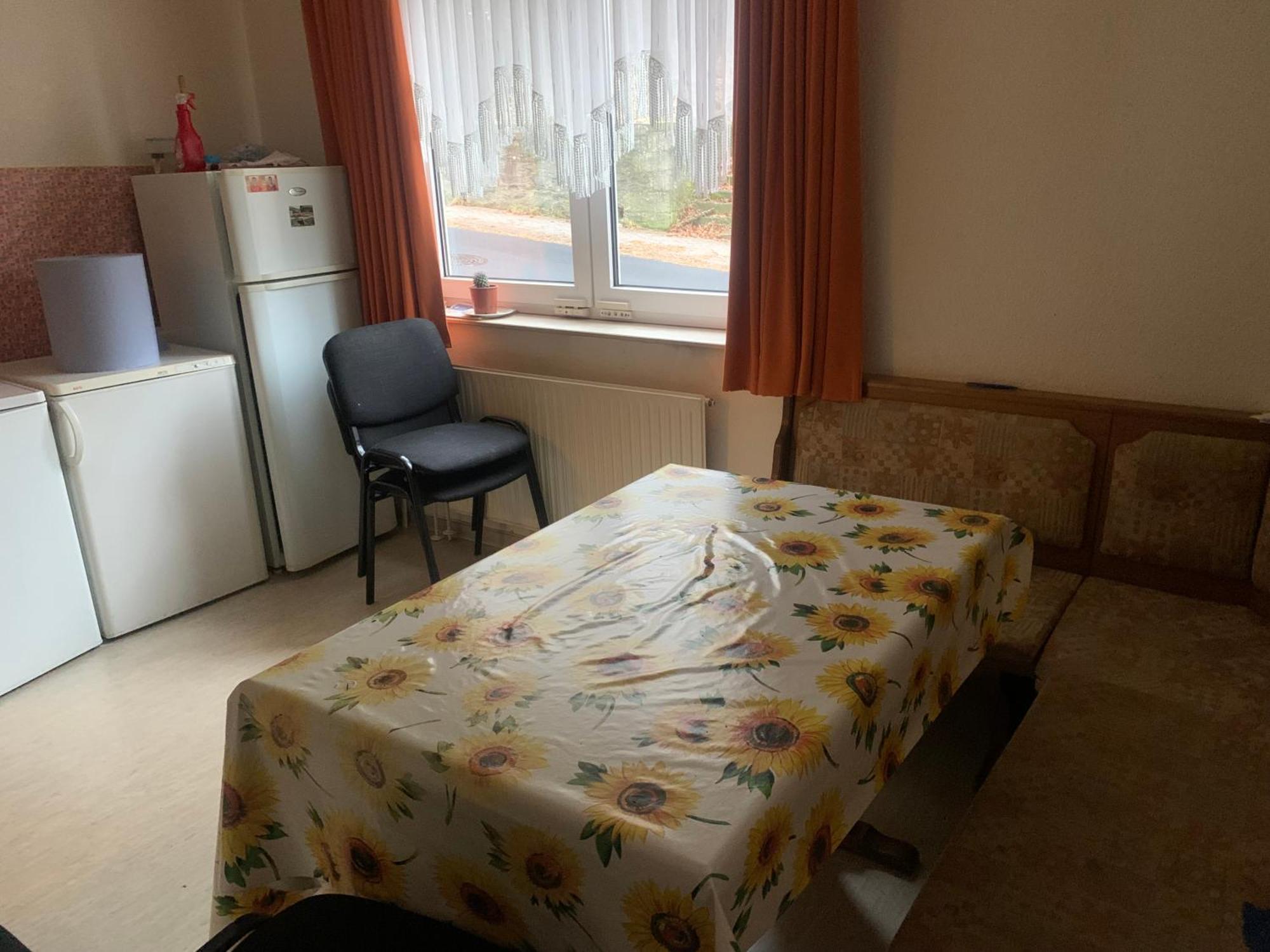 Monteure & Handwerker Einfach, Unkompliziert Und Preiswert In 阿尔斯费尔德 外观 照片